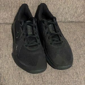 Nike Precision 5 black basketball shoes Men's size 9